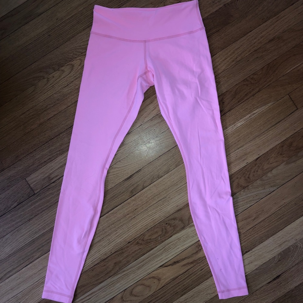 Pink lululemon leggings